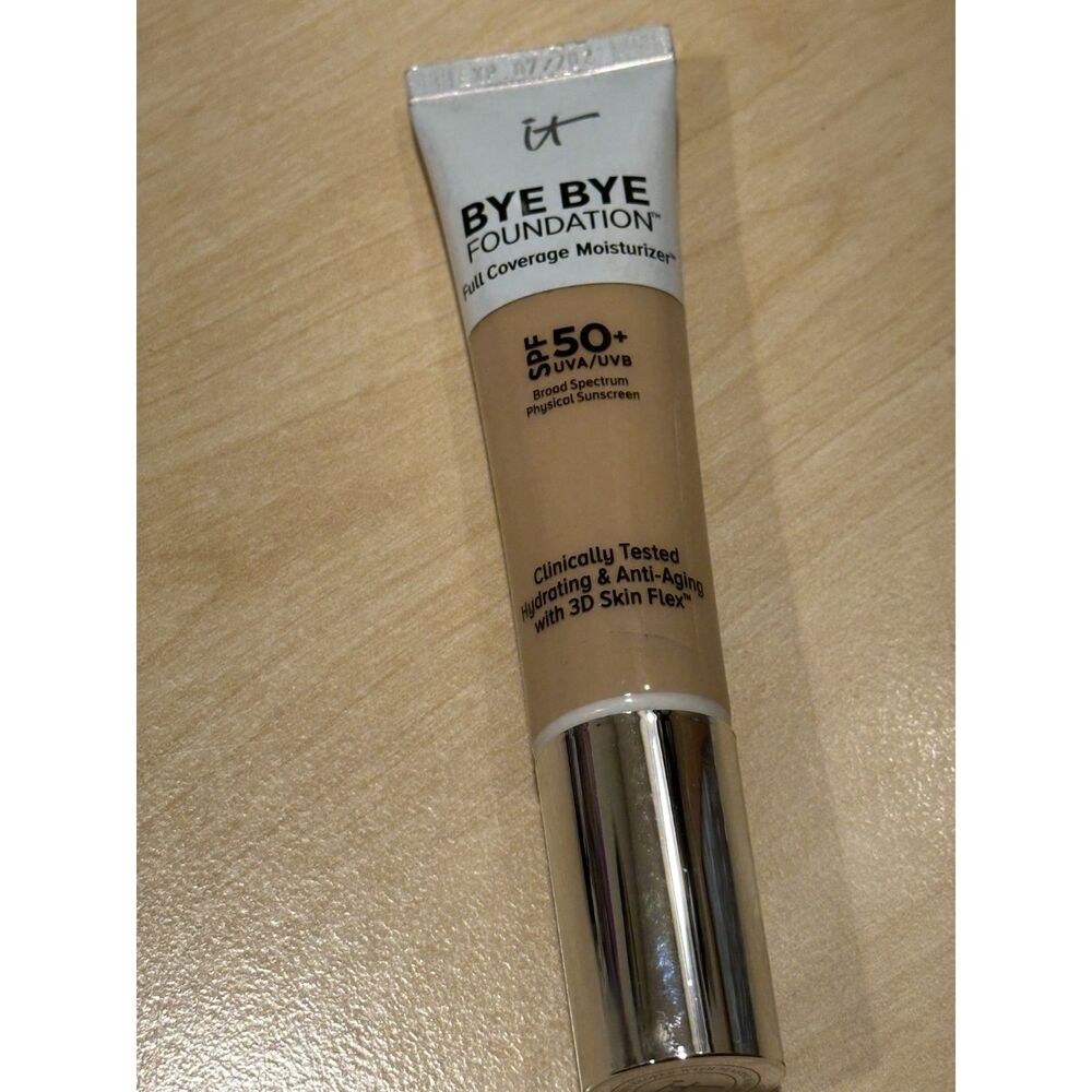 IT Cosmetics Bye Bye Foundation Full Coverage Moisturizer Medium SPF 50 1 oz